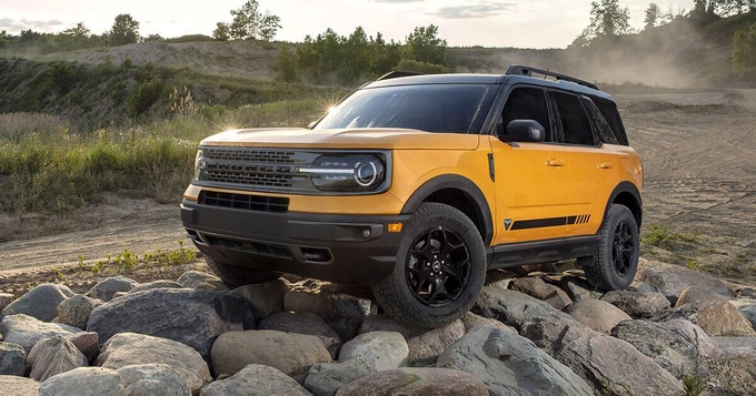 Chiếc SUV hàng hot của Ford bốc cháy sau một cú phanh gấp - 3 Chiếc SUV hàng hot của Ford bốc cháy sau một cú phanh gấp - 3