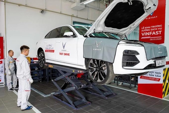 VinFast dừng bán ô tô xăng, tương lai của xe Lux và Fadil sẽ ra sao? - 3