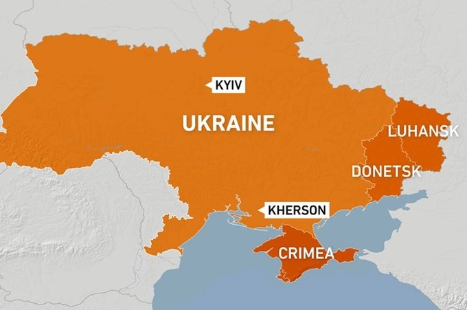Nga dồn dập chuyển quân tới Nam Ukraine, Tổng thống Zelensky lệnh phản công - 2