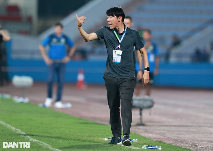 Hai ứng cử viên thay thế HLV Park Hang Seo dẫn dắt đội tuyển Việt Nam