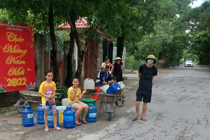 Vụ nước sạch đổi màu: Chưa tìm được nguyên nhân