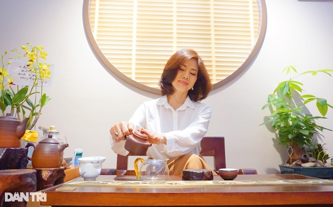 Hồ Lệ Thu: Tuổi 48 rạng rỡ, tuyên bố không yêu nữa sau sóng gió hôn nhân