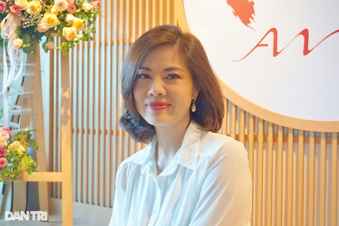 Hồ Lệ Thu: Tuổi 48 rạng rỡ, tuyên bố không yêu nữa sau sóng gió hôn nhân