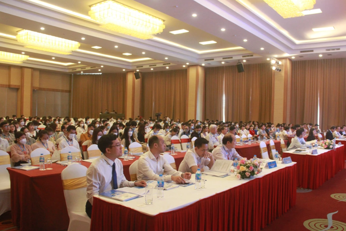 Biểu hiện thường gặp của người nhiễm ký sinh trùng do ăn uống