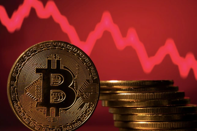 Thị trường tiền số khủng hoảng, bitcoin giảm về 19.000 USD - 1
