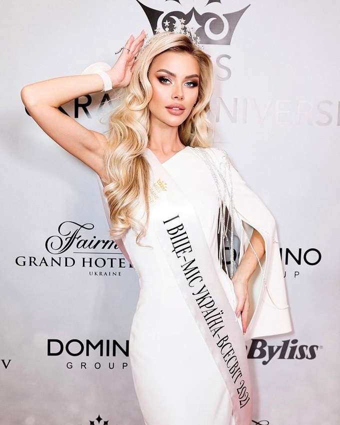 Nhan sắc gây thương nhớ của đại diện Ukraine tại Hoa hậu Hoàn vũ 2022 - 1