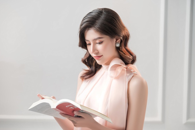 Học vấn và gia thế "khủng" của thí sinh Hoa hậu Hoàn vũ Việt Nam 2022