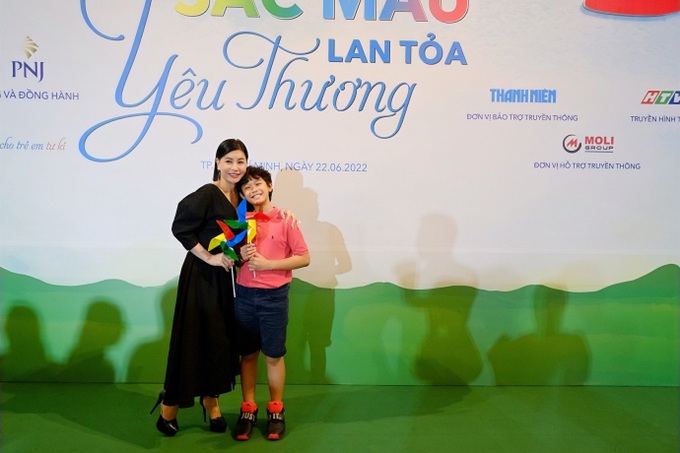 Dàn sao Việt chung tay lan tỏa yêu thương đến trẻ em tự kỷ - 6