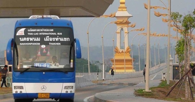 Sắp có tuyến xe bus nối loạt điểm đến nổi tiếng ở Việt Nam - Lào - Thái Lan - 1