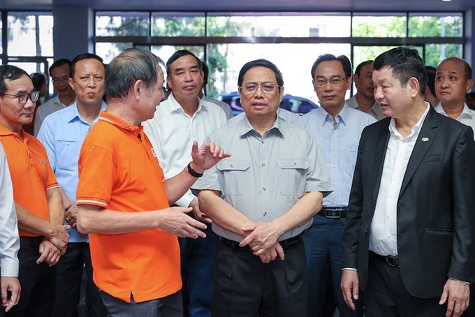 Thủ tướng khảo sát một số nhà máy, dự án công nghệ cao tại Đà Nẵng - 1