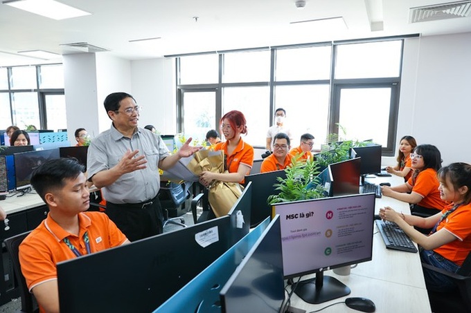 Thủ tướng khảo sát một số nhà máy, dự án công nghệ cao tại Đà Nẵng - 5
