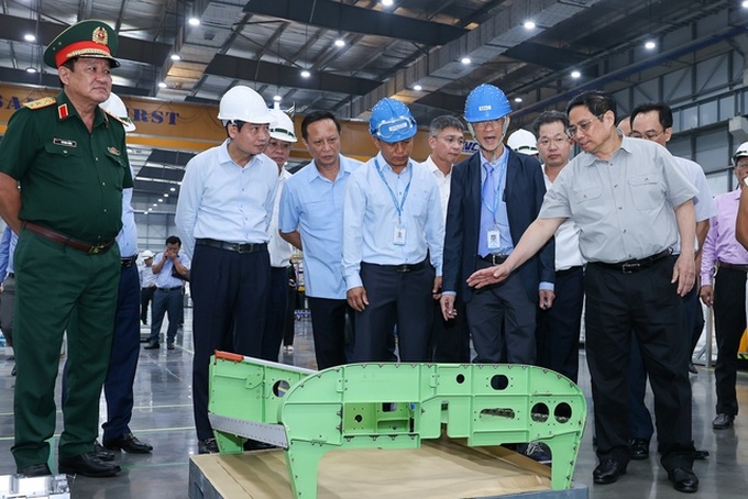 Thủ tướng khảo sát một số nhà máy, dự án công nghệ cao tại Đà Nẵng - 7