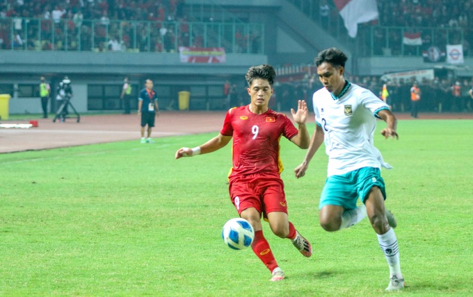 U19 Việt Nam - U19 Philippines: Chiến thắng đầu tiên? - 1