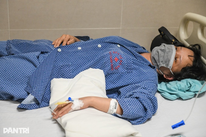 Sốt xuất huyết leo thang tại Hà Nội, có bệnh nhân viêm màng não, cô đặc máu - 1 Sốt xuất huyết leo thang tại Hà Nội, có bệnh nhân viêm màng não, cô đặc máu - 1