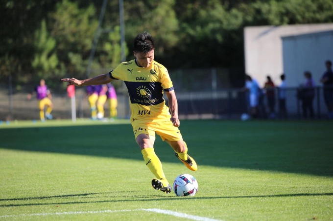 Pau FC có động thái giúp Quang Hải sớm hòa nhập với đội bóng - 2
