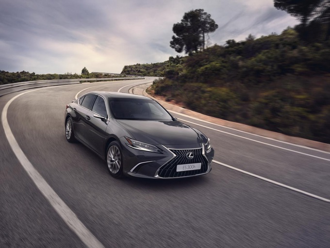 Lexus ES 2023 ra mắt với nhiều nâng cấp đáng giá - 8