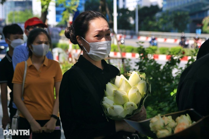 Chủ tịch nước, Thủ tướng ghi sổ tang tưởng niệm ông Abe Shinzo - 6