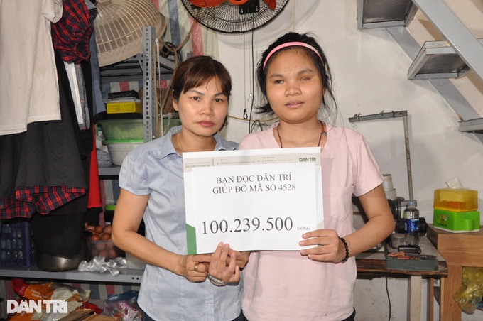 Cô bé Yến Nhi bị ung thư võng mạc được hỗ trợ 170 triệu đồng - 4 Cô bé Yến Nhi bị ung thư võng mạc được hỗ trợ 170 triệu đồng - 4