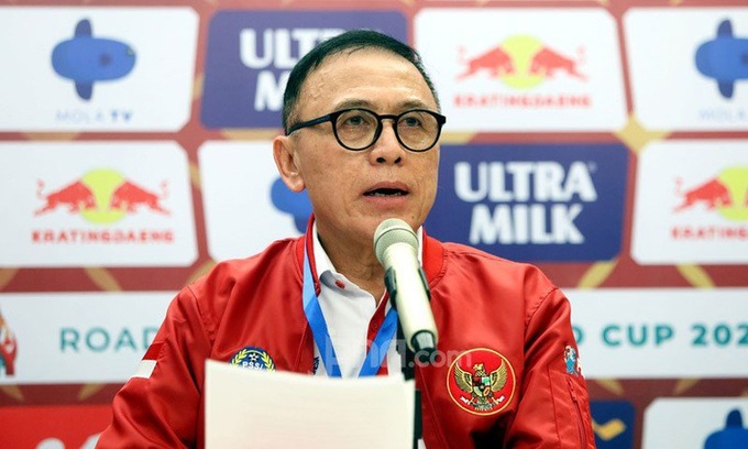 Sếp lớn bóng đá Indonesia gây sốc, dọa rời khỏi Đông Nam Á - 1