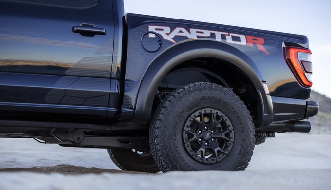 Siêu bán tải F-150 Raptor R ra mắt, sở hữu công suất 700 mã lực - 18