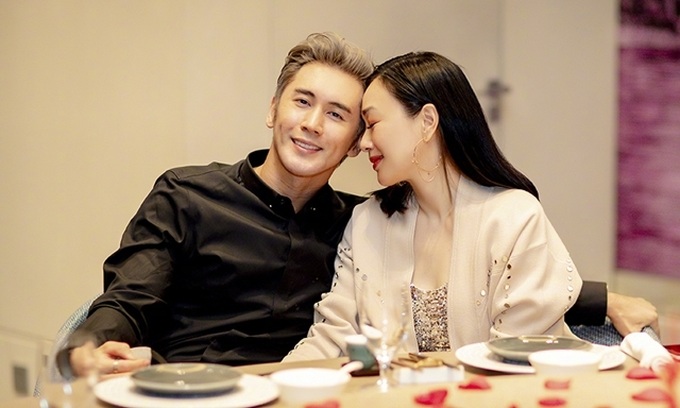 Chung Lệ Đề tái hiện hình ảnh kinh điển, bị chê cười cưa sừng làm nghé - 2 Chung Lệ Đề tái hiện hình ảnh kinh điển, bị chê cười cưa sừng làm nghé - 2