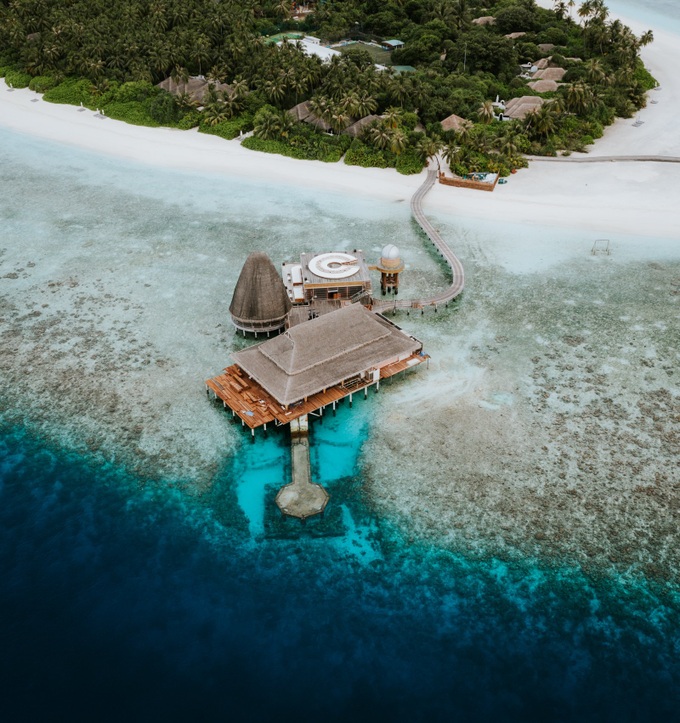 Khách Việt chi 20 triệu đồng ăn trưa ở nhà hàng dưới đáy biển Maldives - 3