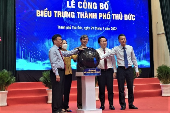 TP Thủ Đức ra mắt logo chính thức sau hơn một năm thành lập - 2 TP Thủ Đức ra mắt logo chính thức sau hơn một năm thành lập - 2