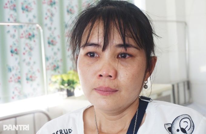 Rơi nước mắt bé ung thư an ủi: Mẹ đừng khóc, con không đau nữa... - 2 Rơi nước mắt bé ung thư an ủi: Mẹ đừng khóc, con không đau nữa... - 2