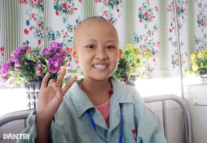 Rơi nước mắt bé ung thư an ủi: Mẹ đừng khóc, con không đau nữa... - 5 Rơi nước mắt bé ung thư an ủi: Mẹ đừng khóc, con không đau nữa... - 5