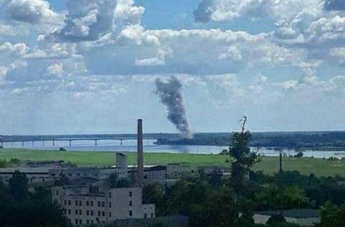 Cái khó của Ukraine khi nỗ lực chặn đường tiếp vận của Nga ở Kherson - 1