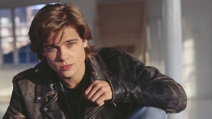 Những hình ảnh ít biết về Brad Pitt đẹp trai lồng lộng ngày trẻ - 2
