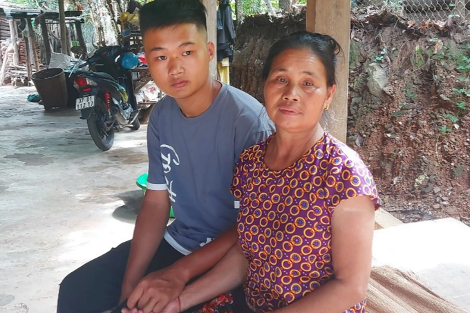 Kết thúc có hậu của nam thanh niên lưu lạc sang Trung Quốc từ năm 10 tuổi - 1 Kết thúc có hậu của nam thanh niên lưu lạc sang Trung Quốc từ năm 10 tuổi - 1