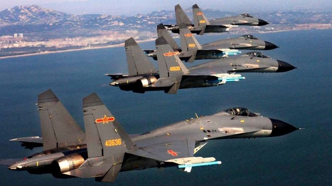 28 máy bay quân sự Trung Quốc áp sát Đài Loan - 1