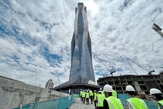 Malaysia sắp khánh thành tòa tháp chọc trời cao thứ hai thế giới - 1
