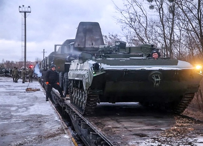 Biên giới Ukraine - Belarus nóng rực, Kiev chuẩn bị sẵn sàng chiến đấu - 2