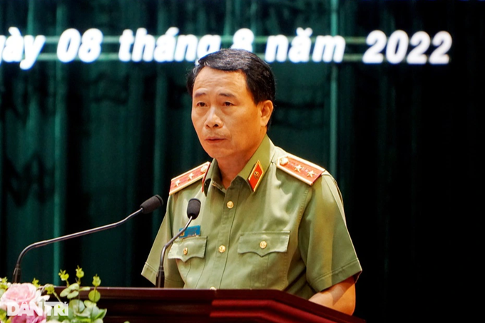 Khi công nhân môi trường làm chiến sĩ tuần tra - 4 Khi công nhân môi trường làm chiến sĩ tuần tra - 4