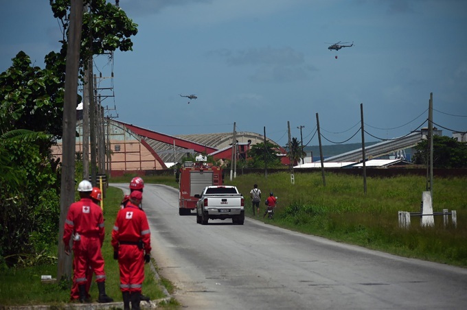 Cuba tuyên bố kiểm soát một phần đám cháy kho chứa dầu - 4