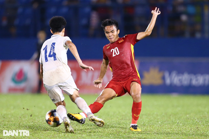U19 Việt Nam đánh bại Thái Lan, đối đầu Malaysia ở chung kết - 4