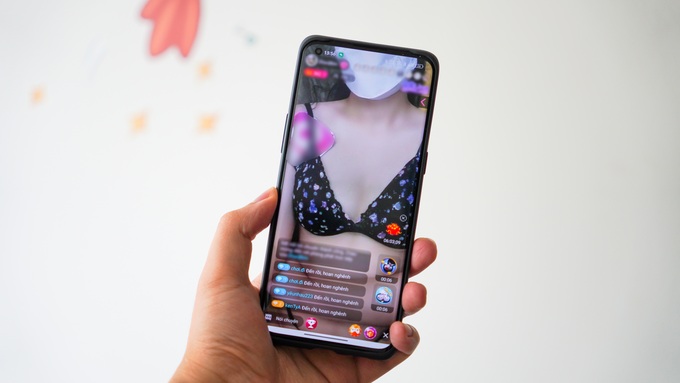 Ứng dụng livestream khiêu dâm, cờ bạc xuất hiện tràn lan - 2 Ứng dụng livestream khiêu dâm, cờ bạc xuất hiện tràn lan - 2