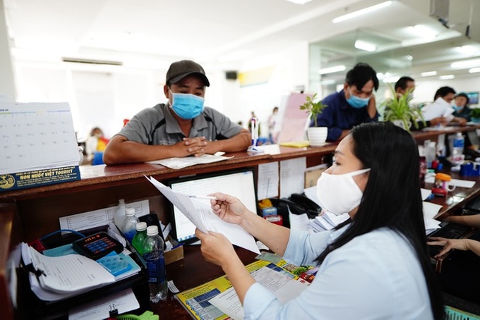 24 năm làm nhà nước, lương chỉ hơn 8 triệu đồng - 3 24 năm làm nhà nước, lương chỉ hơn 8 triệu đồng - 3