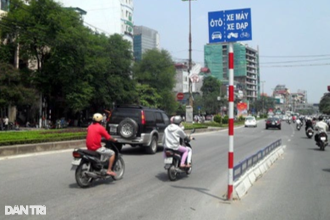 Lịch sử 17 năm thí điểm phân làn giao thông ở Hà Nội