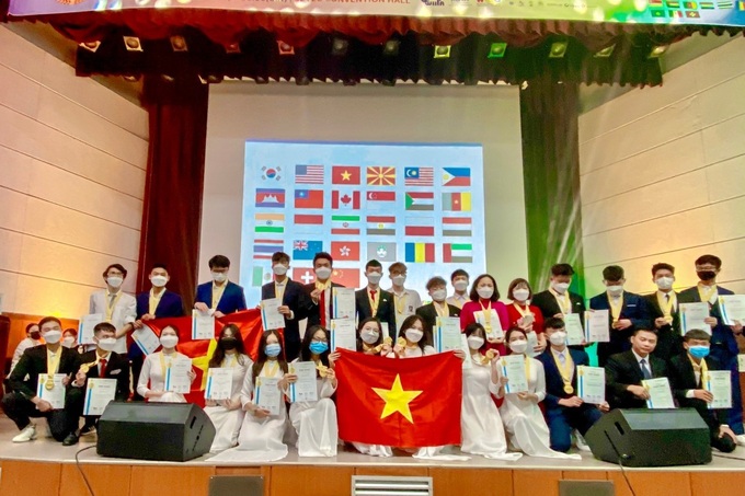 Học sinh Hòa Bình đoạt 3 HCV Olympic Phát minh và sáng chế thế giới - 1