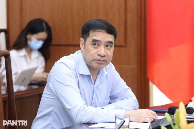 Tiền có mà chậm đến tay người lao động do địa phương tự phát sinh thủ tục - 2 Tiền có mà chậm đến tay người lao động do địa phương tự phát sinh thủ tục - 2