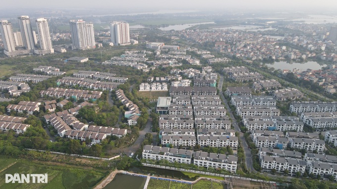 Cư dân phản ánh khu biệt thự triệu đô ở Hà Nội liên tục bị trộm ghé thăm - 4 Cư dân phản ánh khu biệt thự triệu đô ở Hà Nội liên tục bị trộm ghé thăm - 4