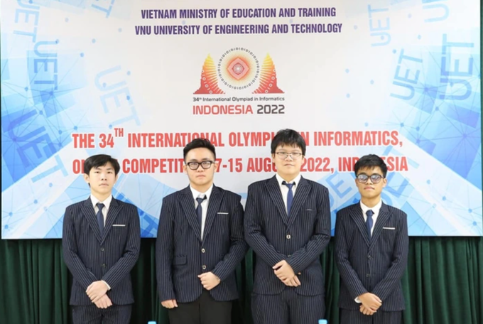 Học sinh Việt Nam đoạt Huy chương Vàng Olympic Tin học quốc tế năm 2022 - 2