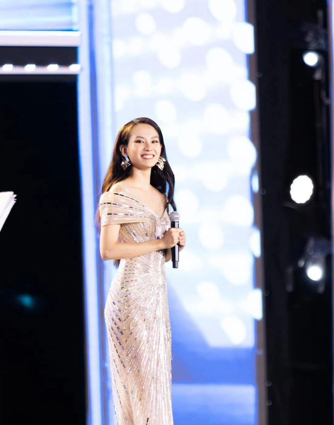 Hoa hậu Mai Phương phản hồi tin đồn yêu đại gia: Anh ấy rất đàng hoàng - 2