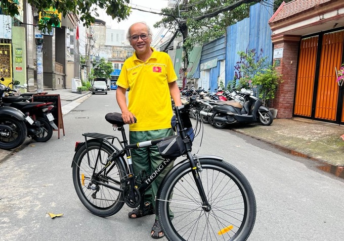Ông lão 60 tuổi đạp xe xuyên Việt: Phải về đích bằng chính sức mình - 5