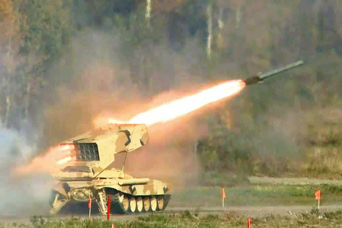 Tướng Ukraine nói Nga bắn 40.000-60.000 quả đạn pháo mỗi ngày - 1