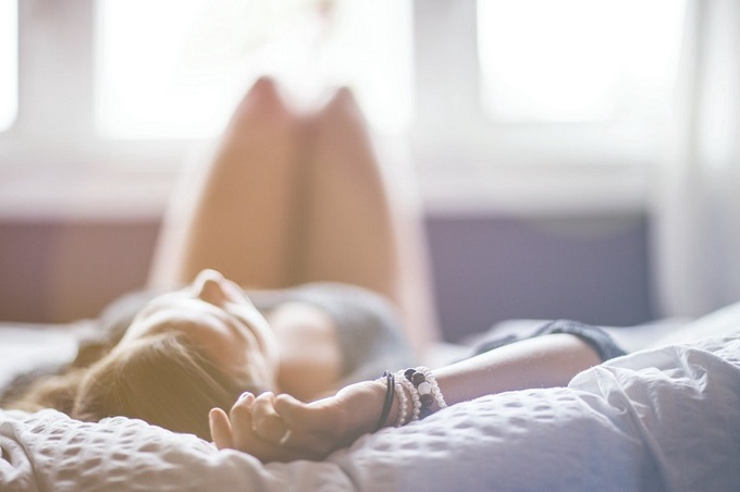 Cứ rụng trứng lại thèm: Bác sĩ giải mã chuyện thầm kín của chị em