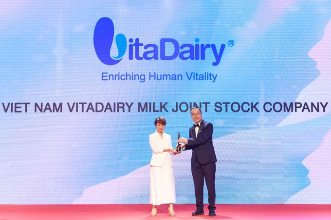 Vitadairy nhận giải thưởng quốc tế Nơi làm việc tốt nhất châu Á 2022